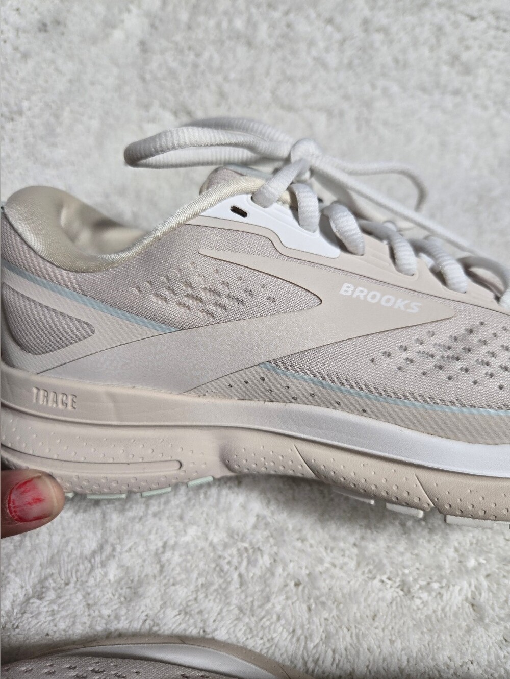 Brooks Women’s Trace 3 Road Running Sneakers Sz 7.5 Medium B Tan - Picture 5 of 14